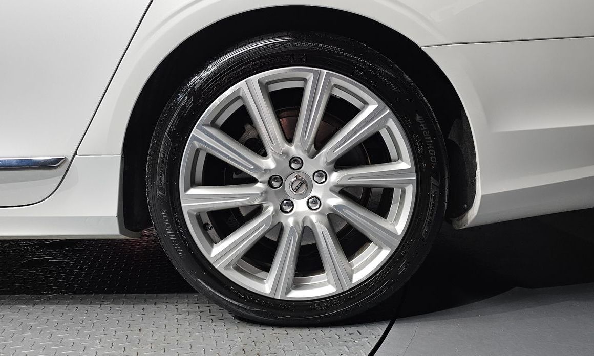 Volvo S90 2019