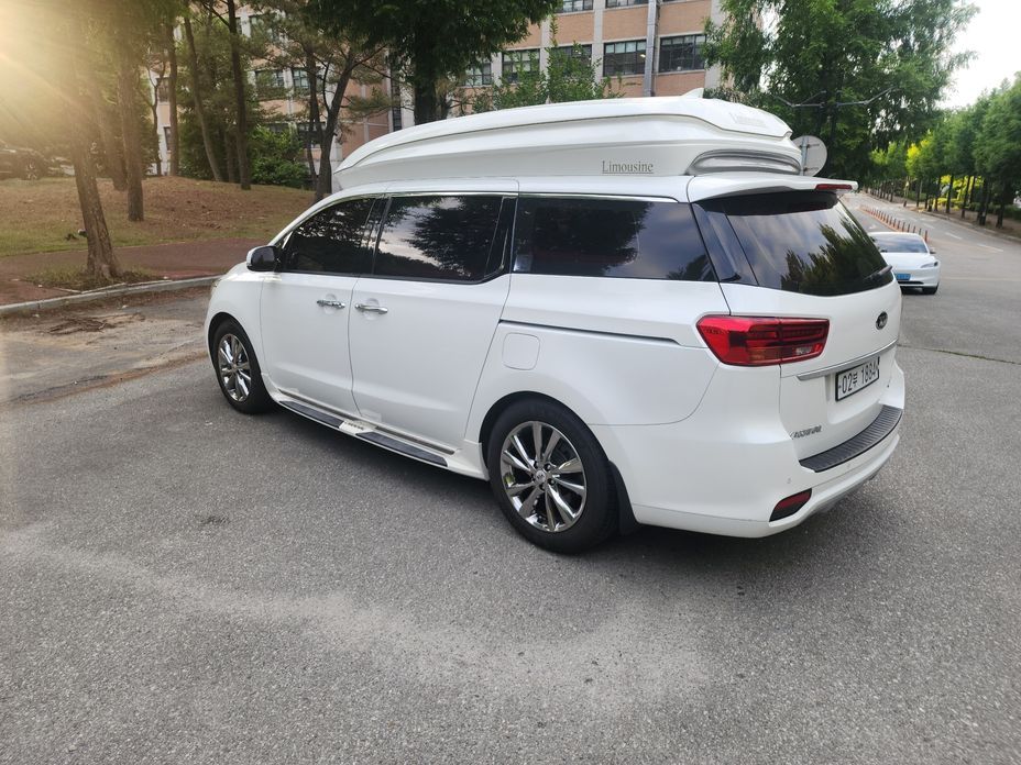 Kia Canival 2019