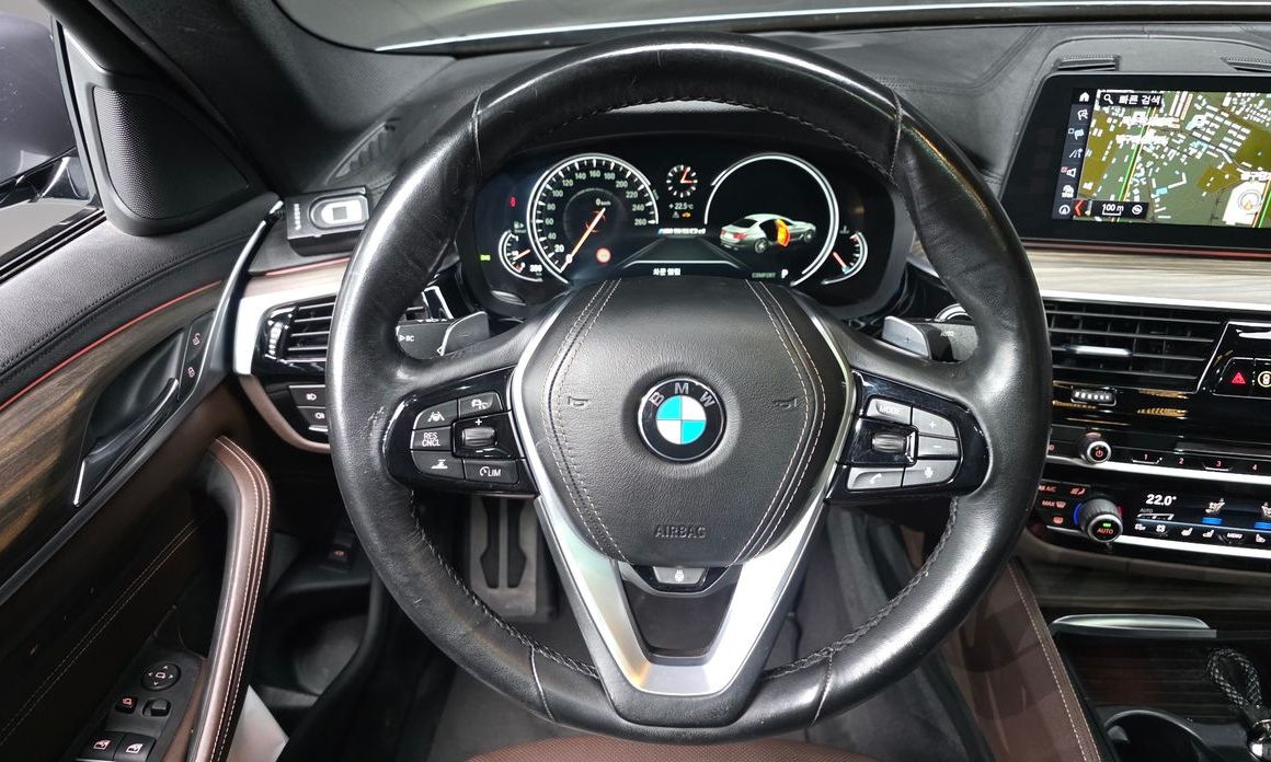 BMW 5-Series 2017