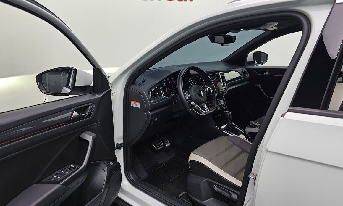 Volkswagen T-Roc 2021