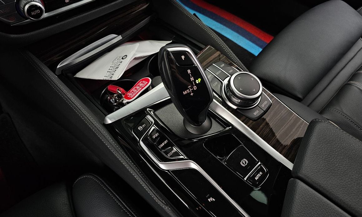 BMW 5-Series 2022