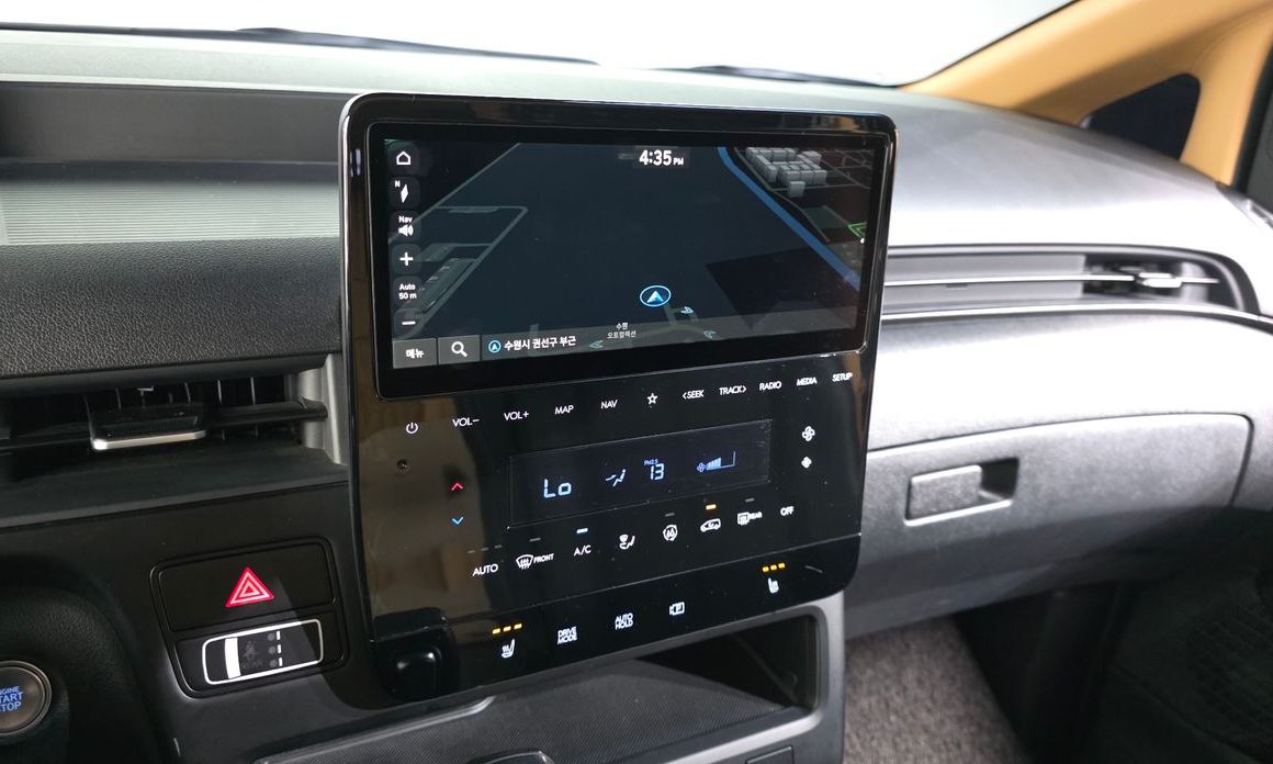 Hyundai Staria 2022