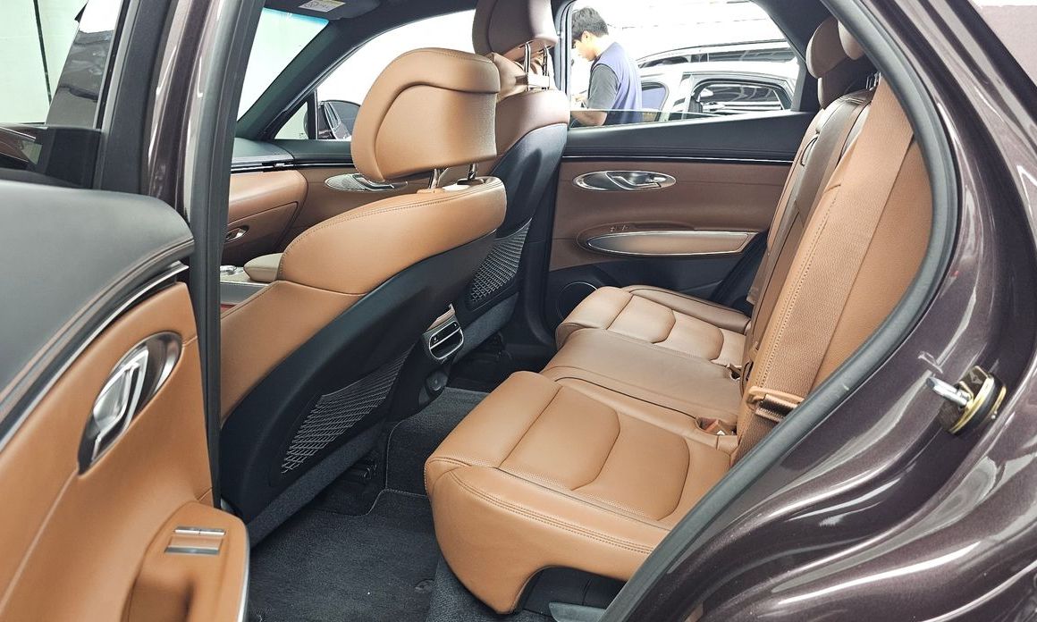 Genesis GV70 2023