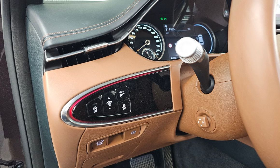 Genesis GV70 2023