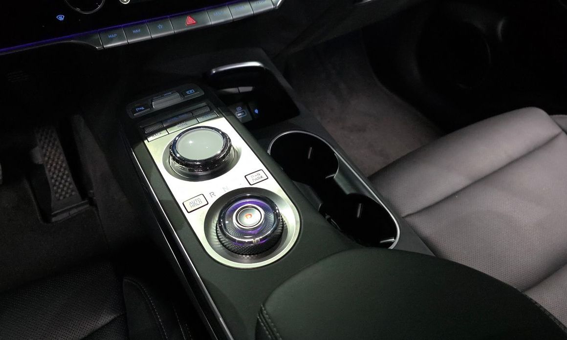Genesis GV70 2022