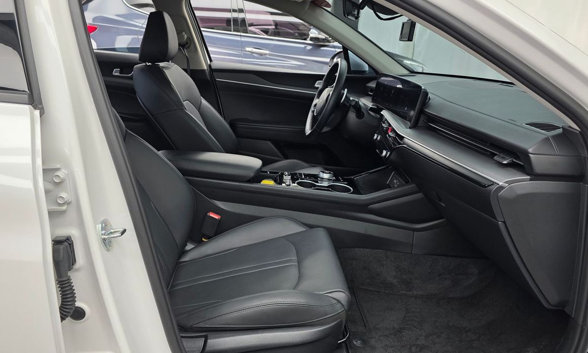 Kia K5 2025