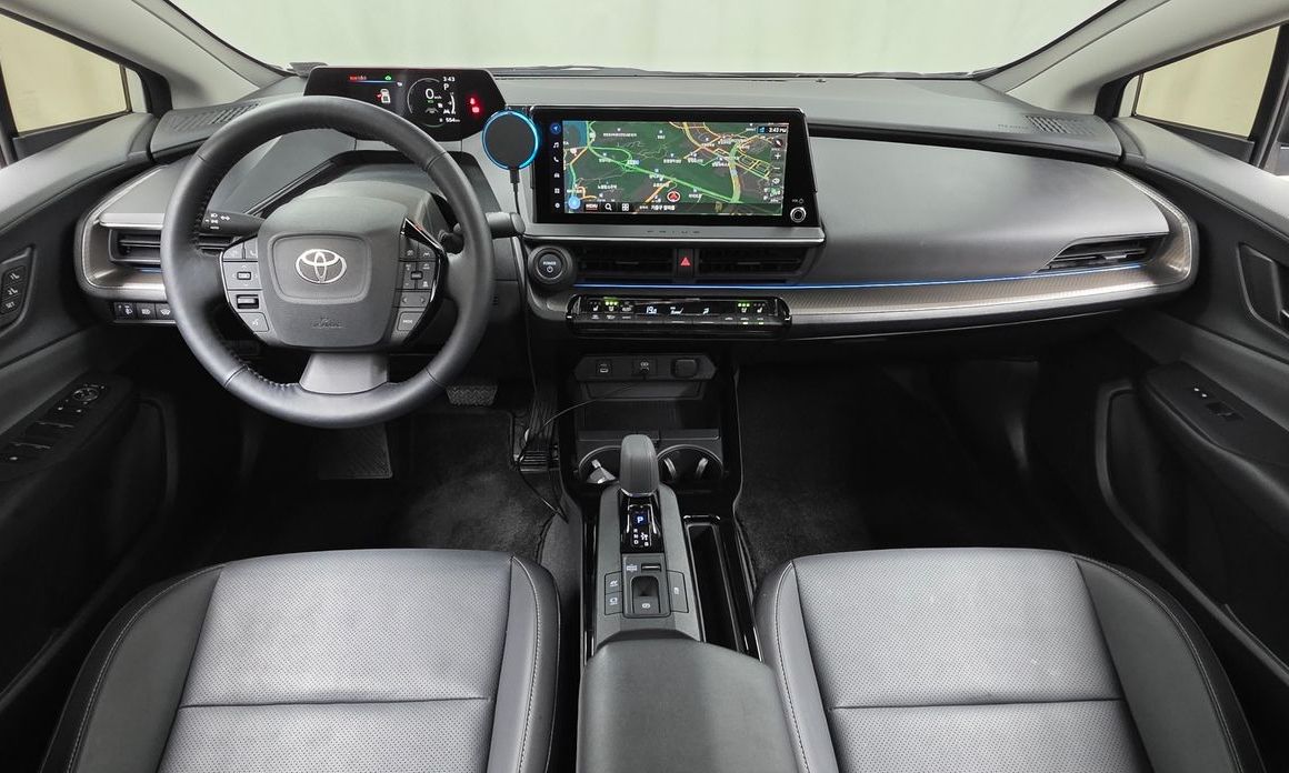 Toyota Prius 2024