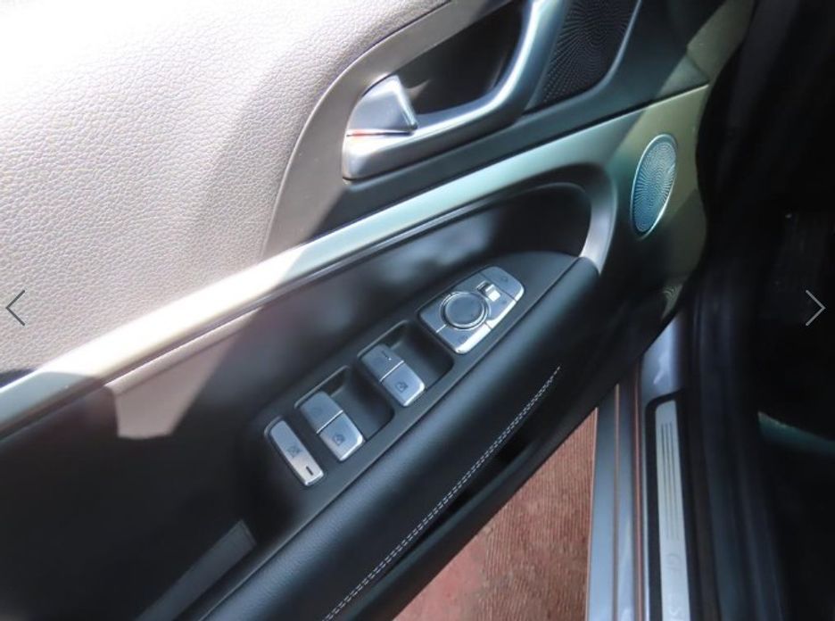 Genesis G70 2024