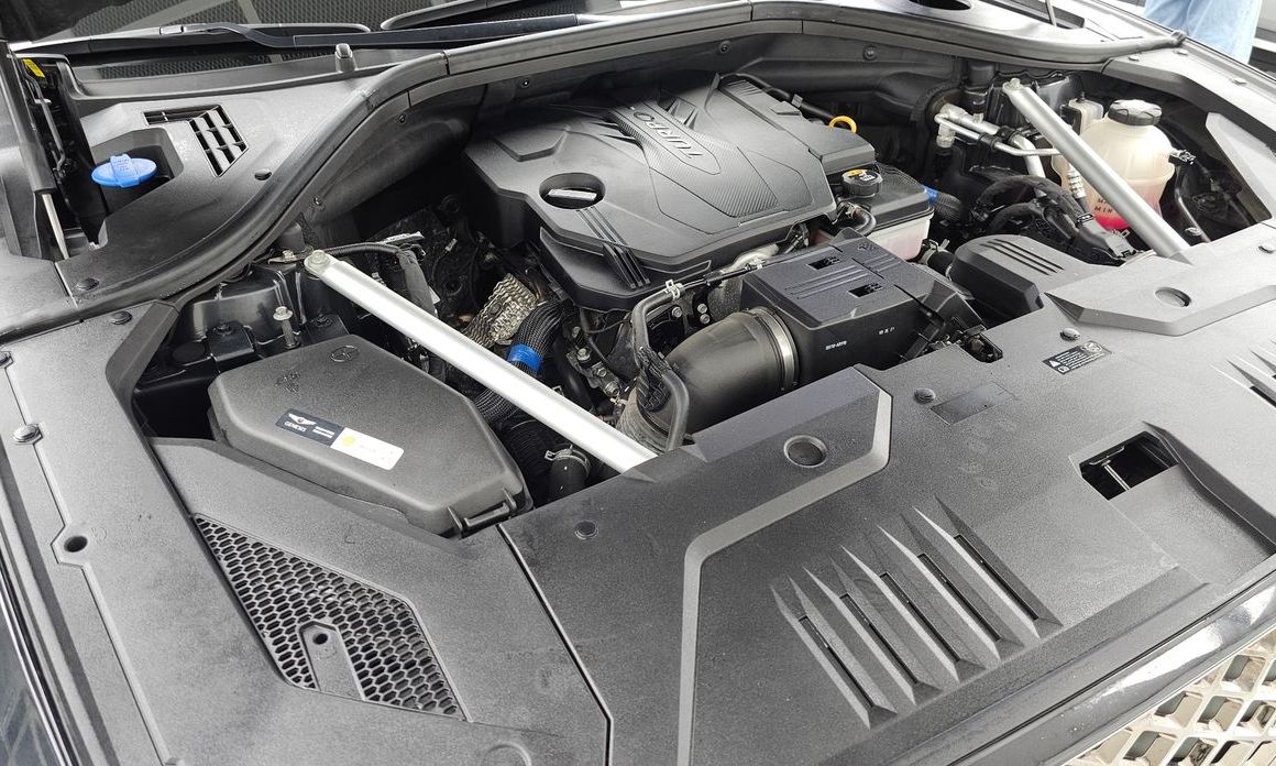 Genesis GV70 2023