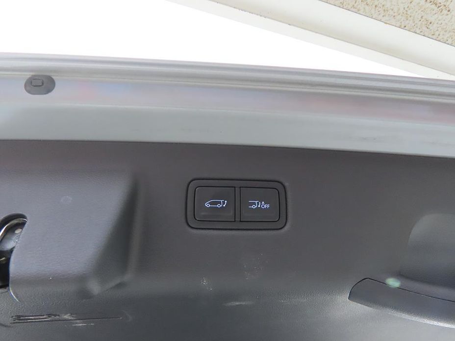 Hyundai Staria 2025