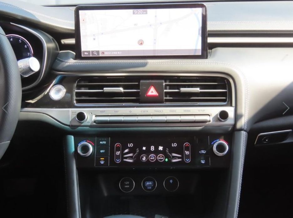 Genesis G70 2024