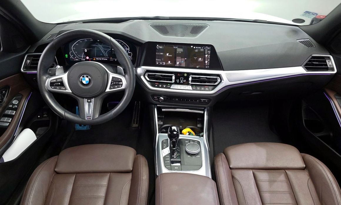 BMW 3-Series 2021