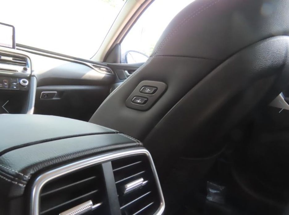 Genesis G70 2024