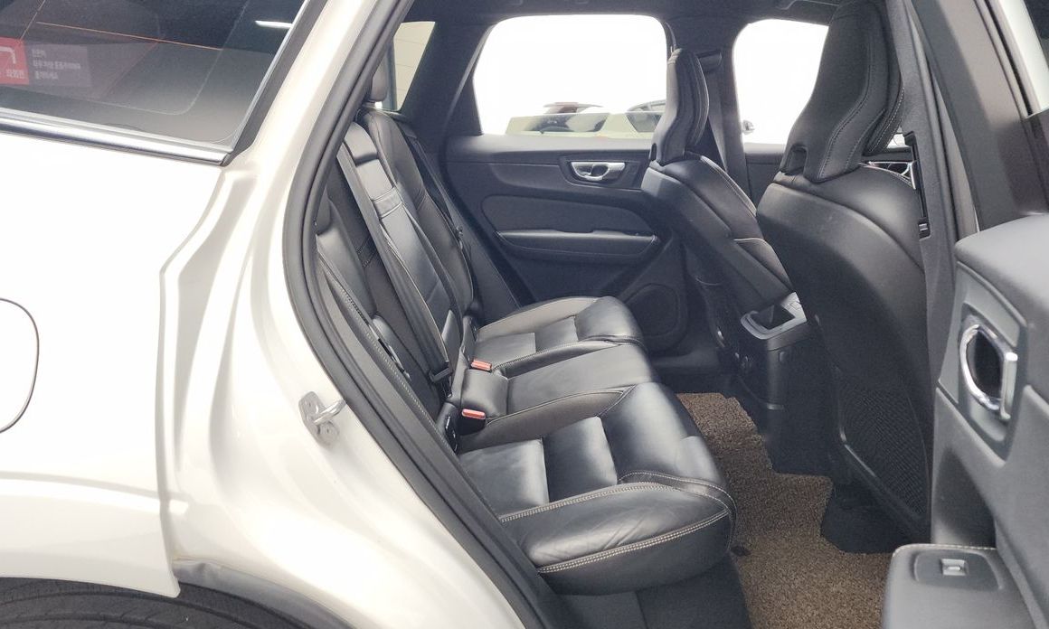 Volvo XC60 2021