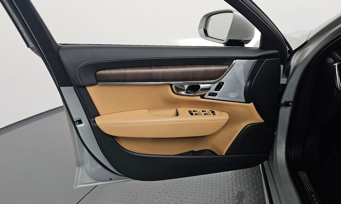 Volvo S90 2022