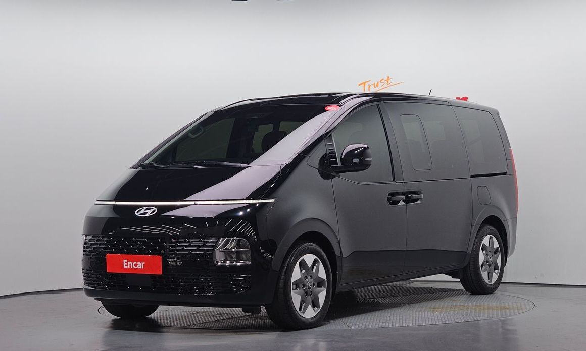 Hyundai Staria 2025