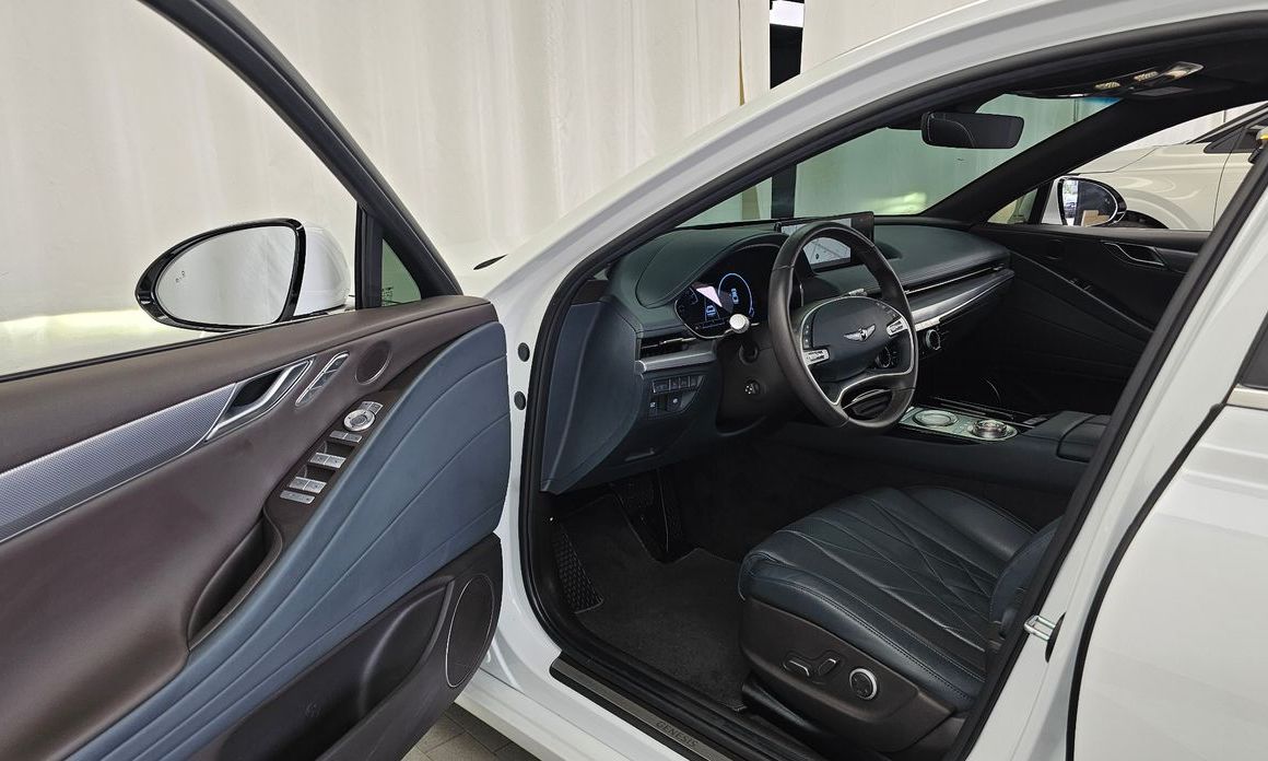 Genesis G80 2021
