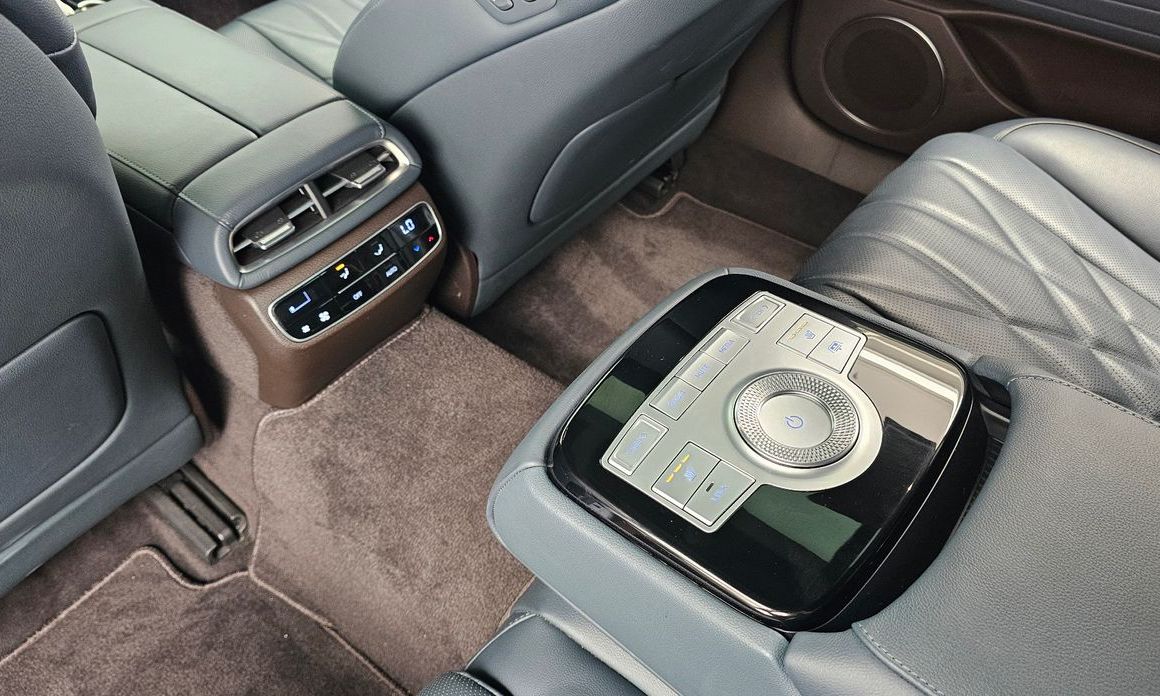Genesis G80 2021