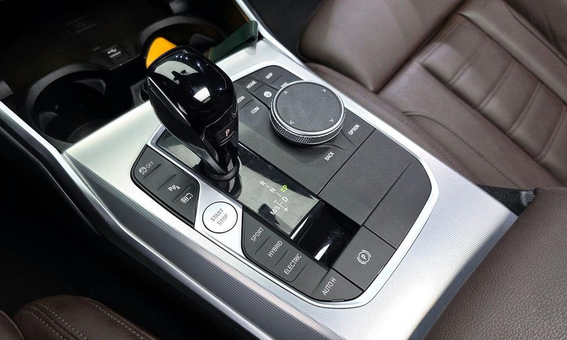 BMW 3-Series 2021