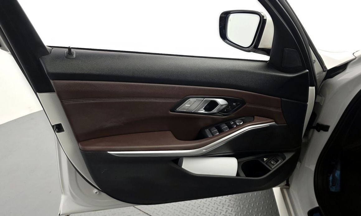 BMW 3-Series 2021