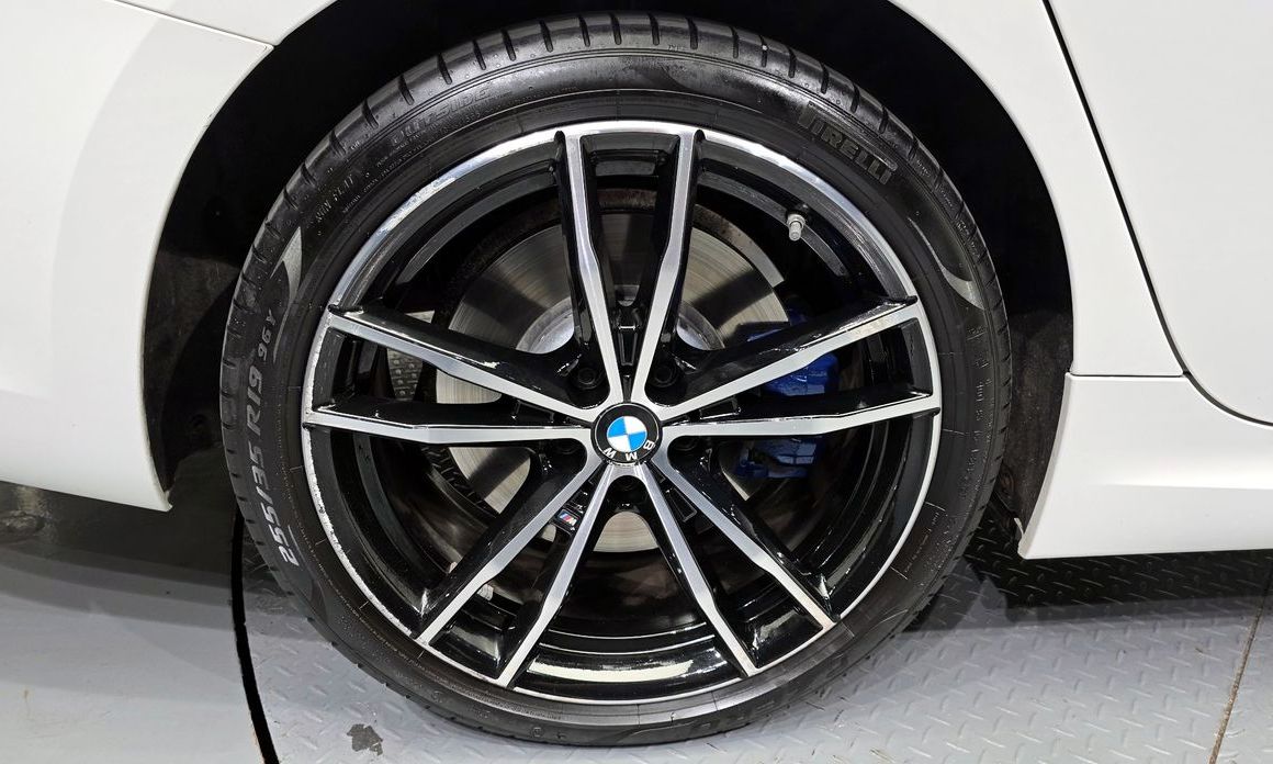 BMW 3-Series 2021