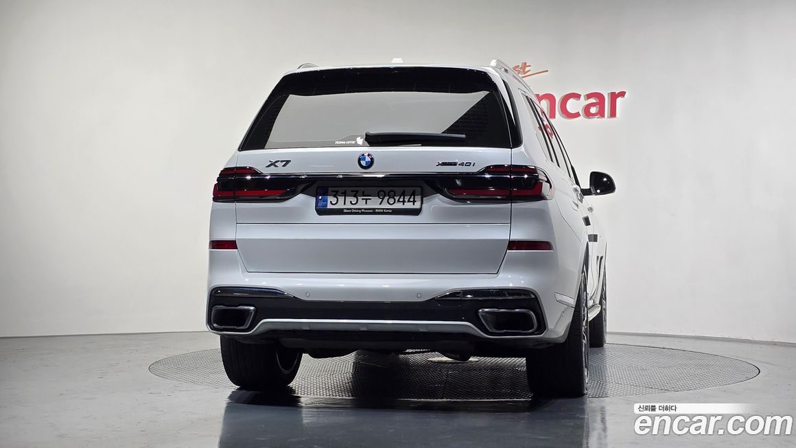 BMW X7 2024