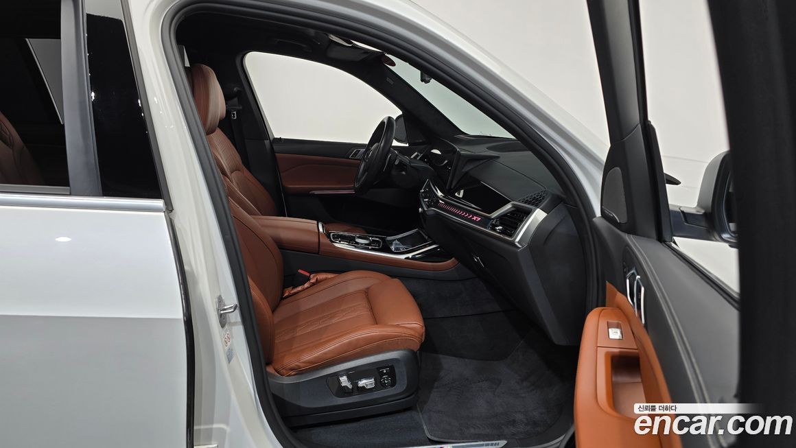 BMW X7 2024