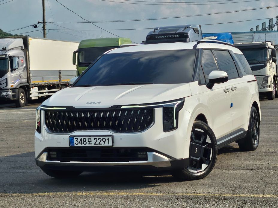 Kia Canival 2025