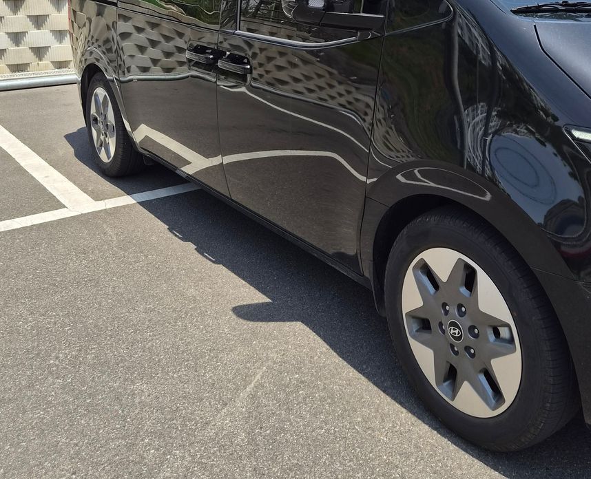 Hyundai Staria 2025