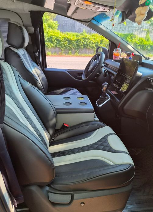 Hyundai Staria 2025