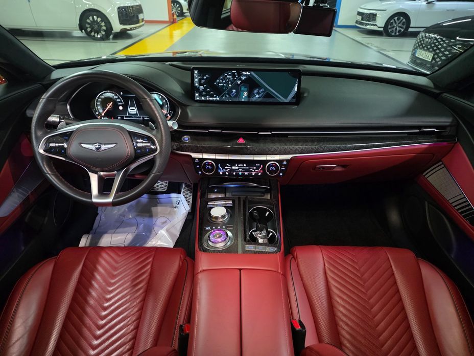 Genesis G80 2024