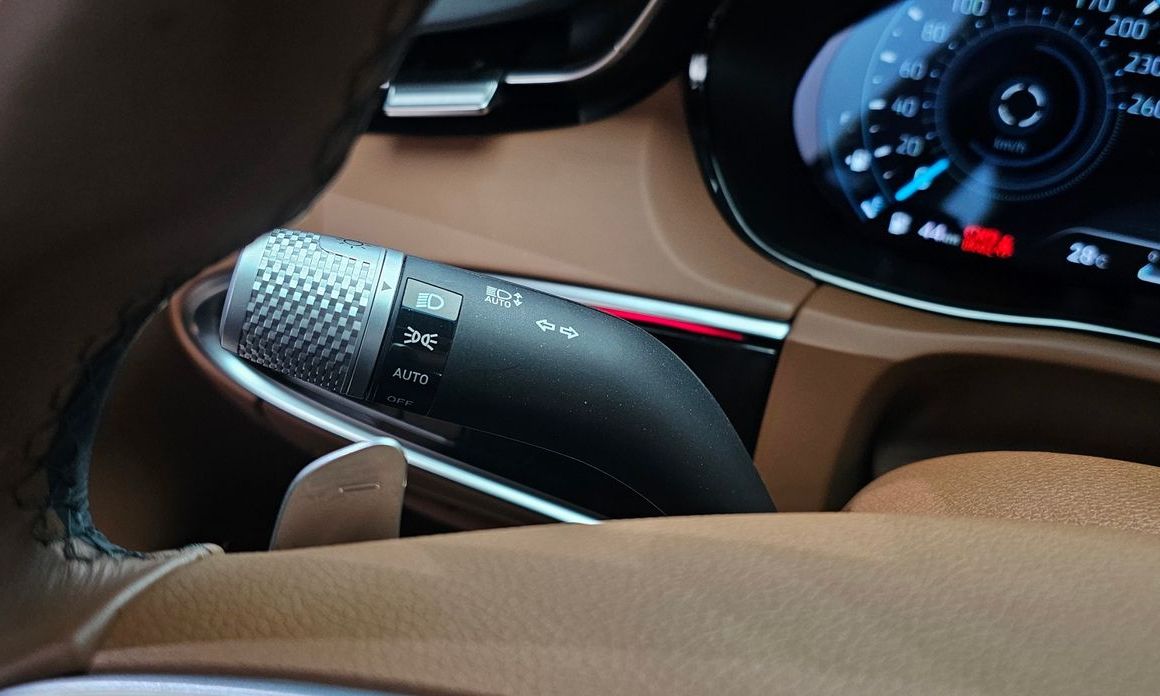Genesis GV70 2024
