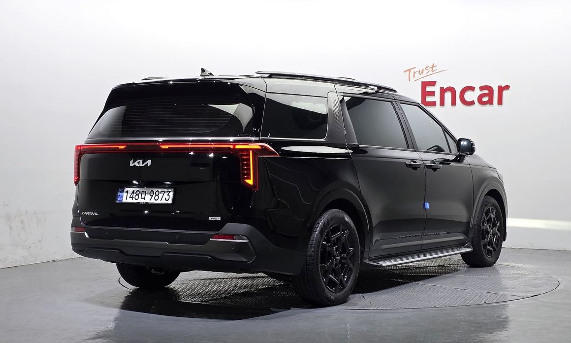 Kia Canival 2025