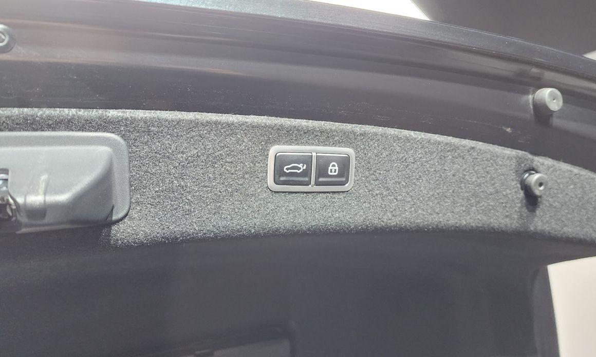 Genesis G80 2023