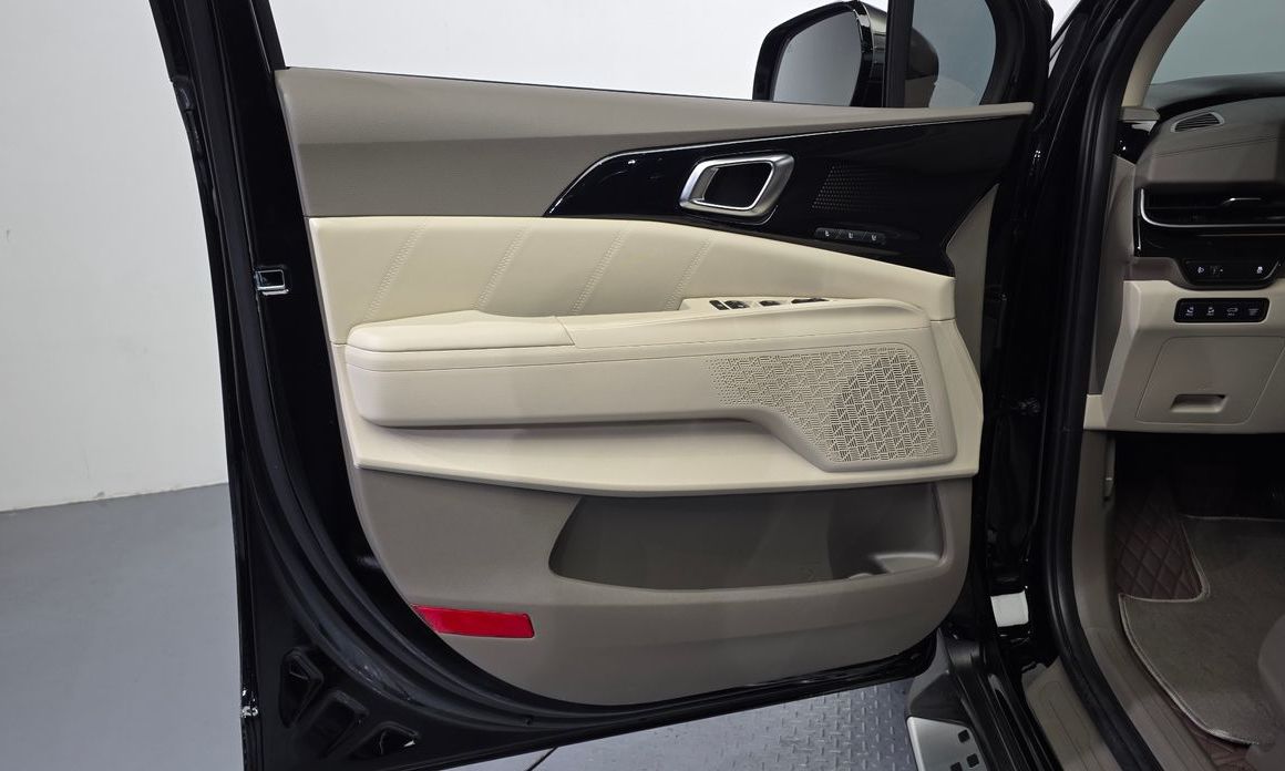 Kia Canival 2025