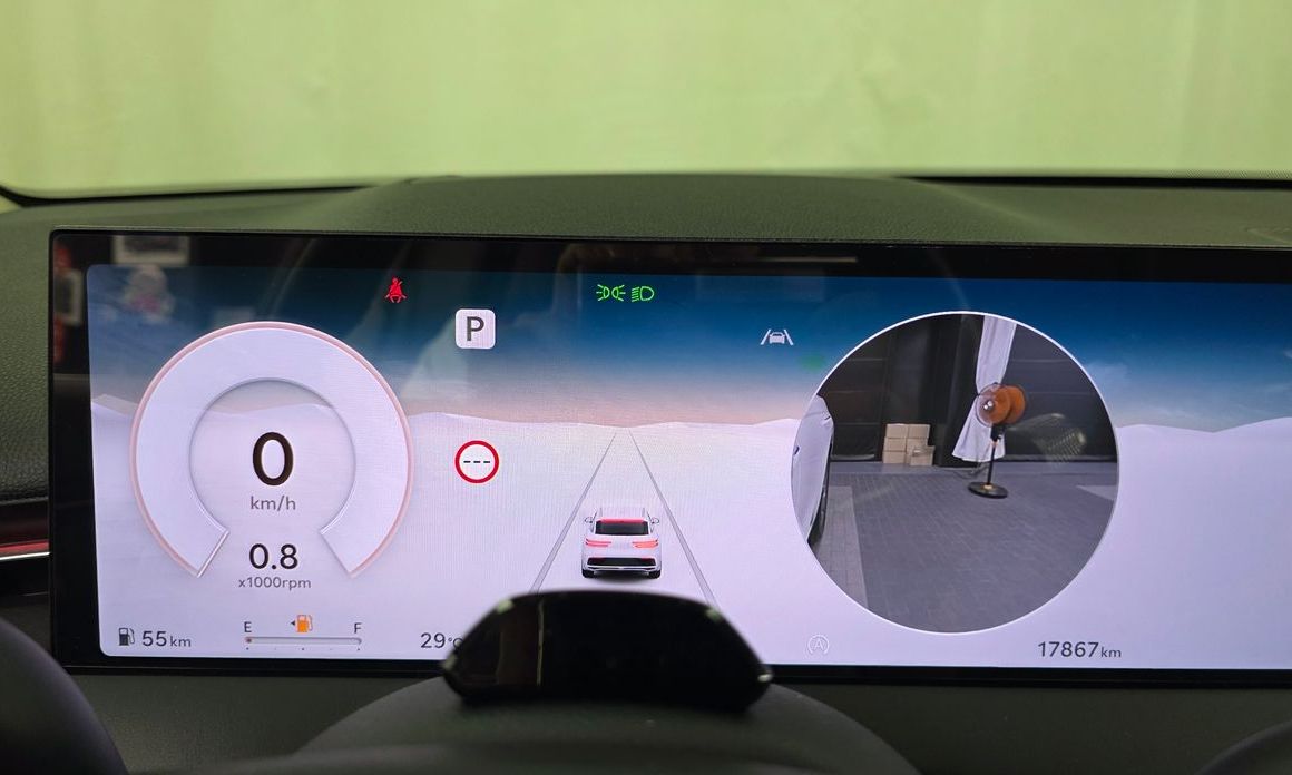 Genesis GV70 2025