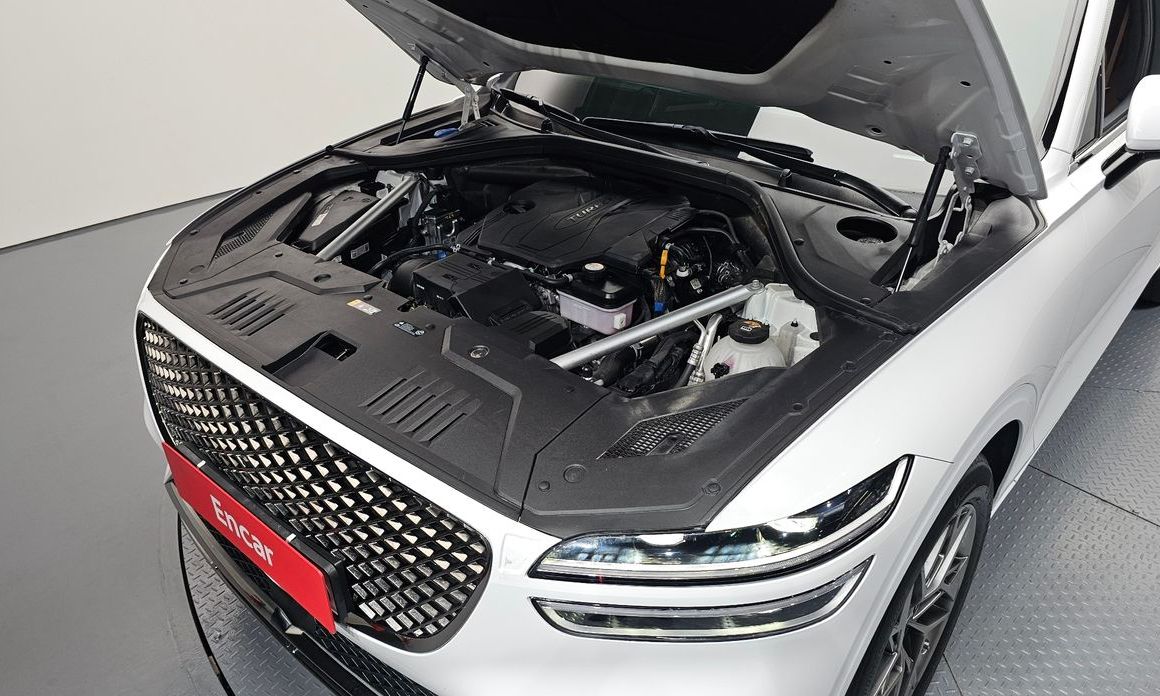 Genesis GV70 2024
