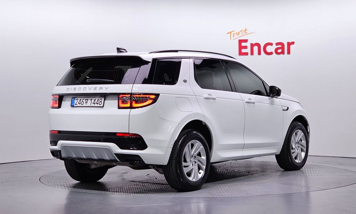 Land Rover Discovery Sport 2025