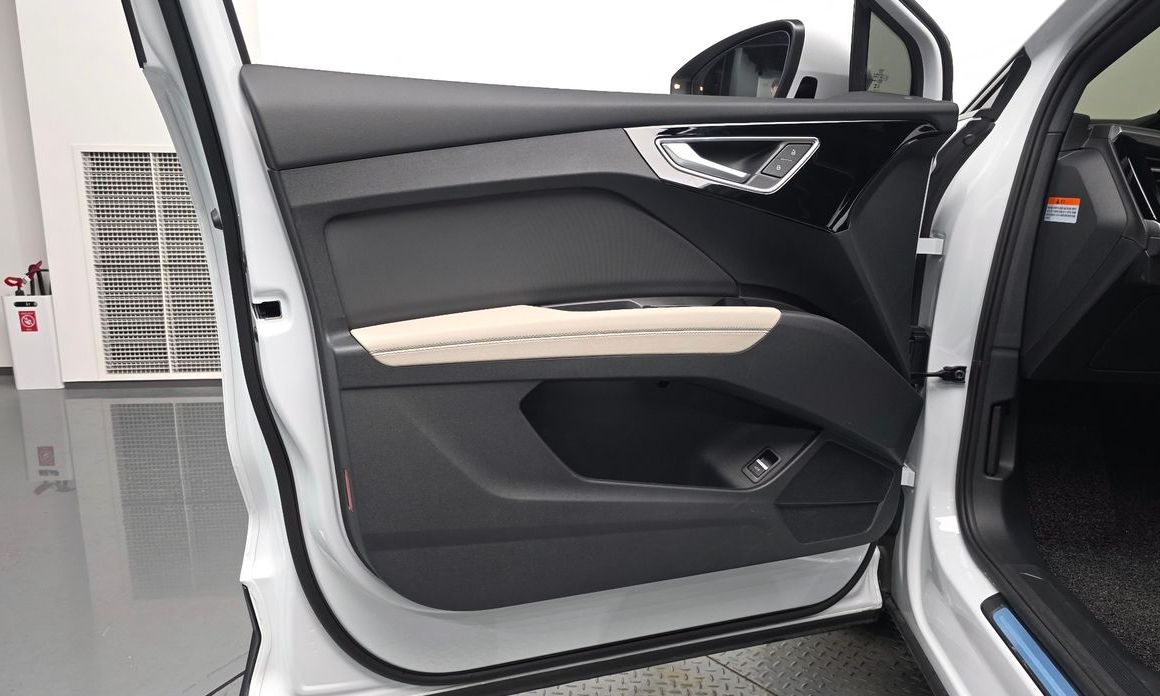 Audi Q4 e-tron 2025