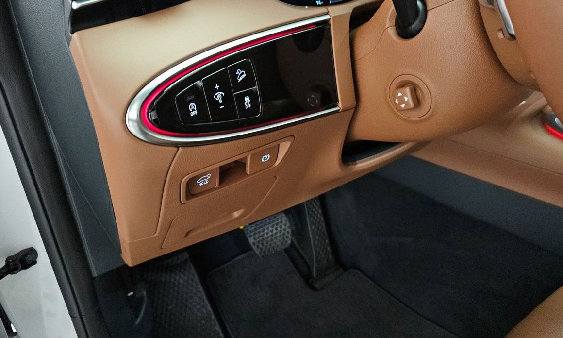 Genesis GV70 2024