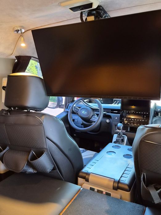 Hyundai Staria 2025