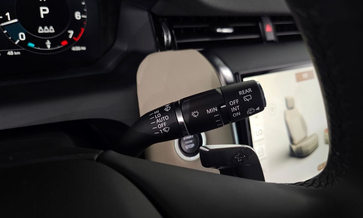 Land Rover Discovery Sport 2025