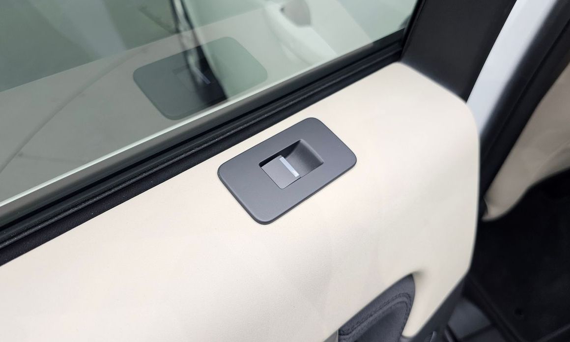 Land Rover Discovery Sport 2025