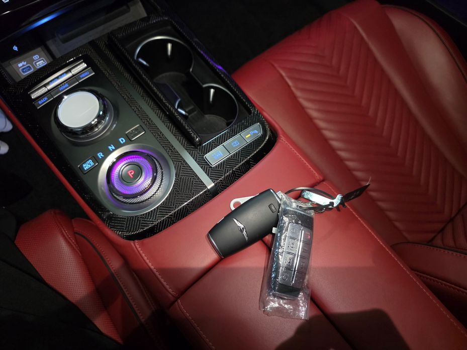 Genesis G80 2024