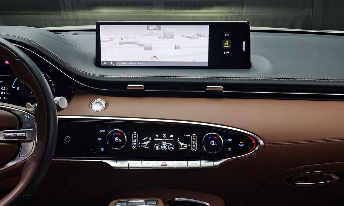 Genesis GV70 2024