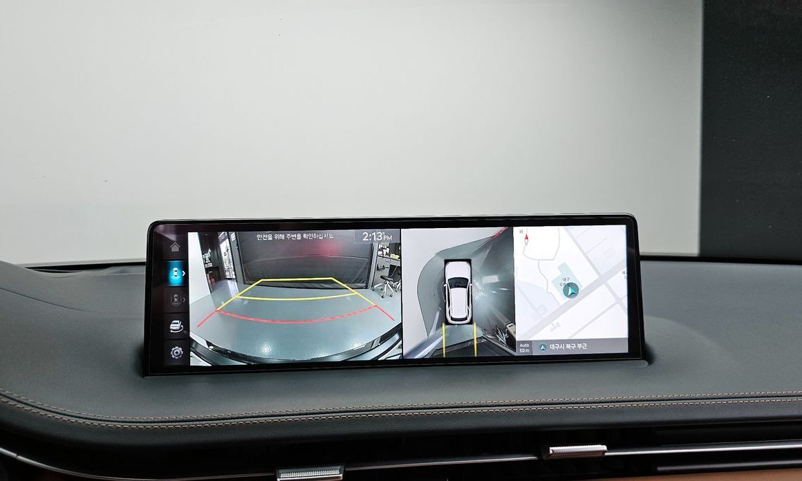 Genesis GV70 2024