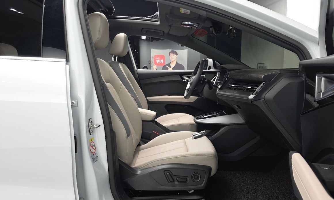 Audi Q4 e-tron 2025