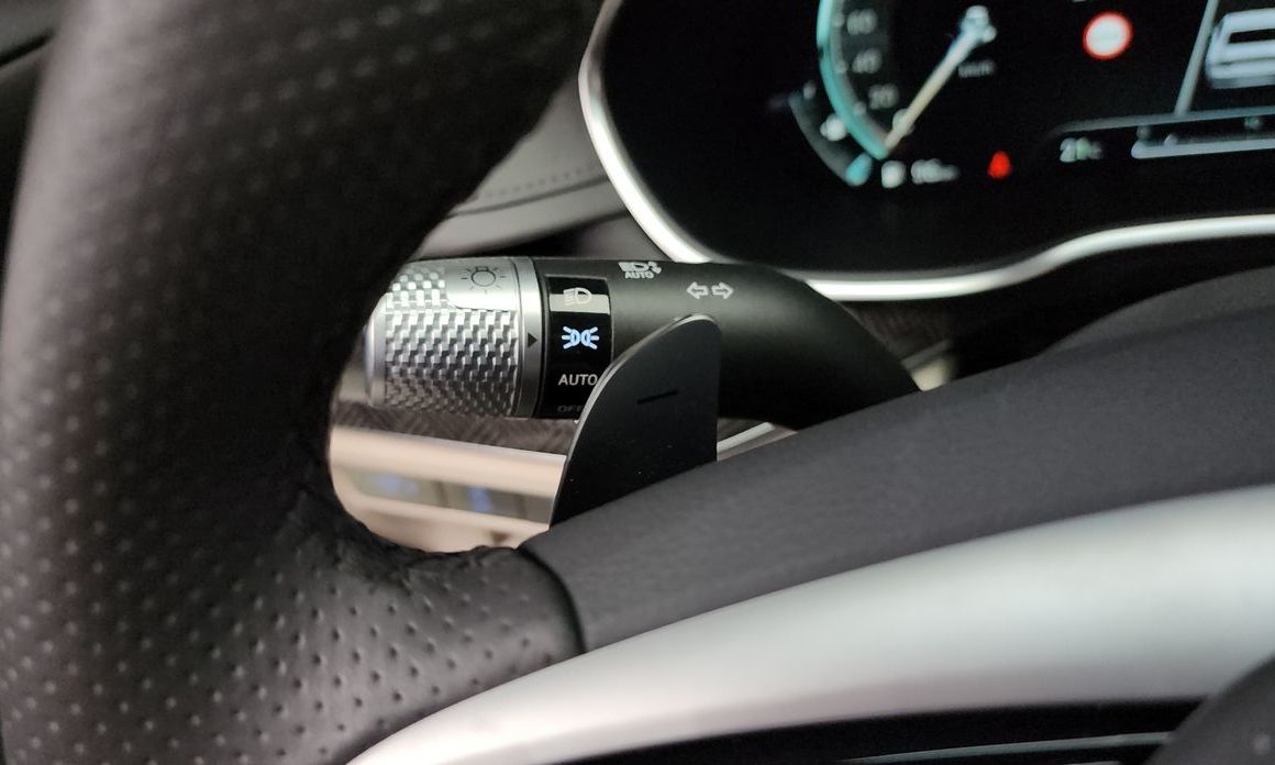 Genesis G80 2023