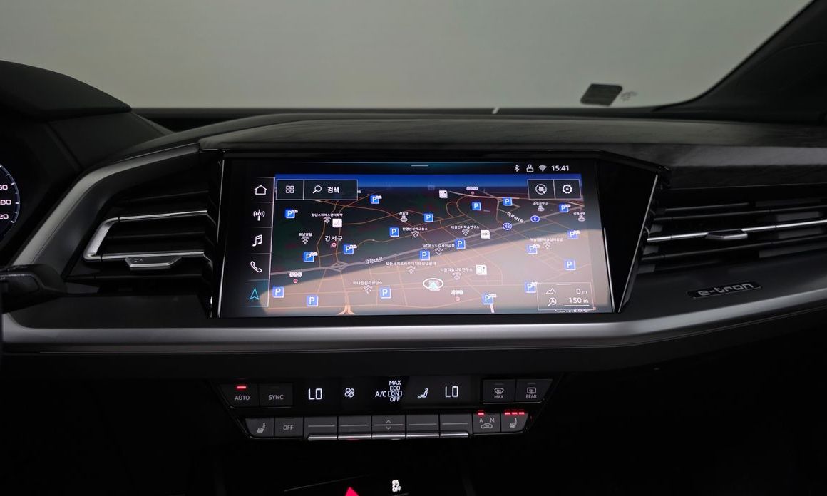 Audi Q4 e-tron 2025