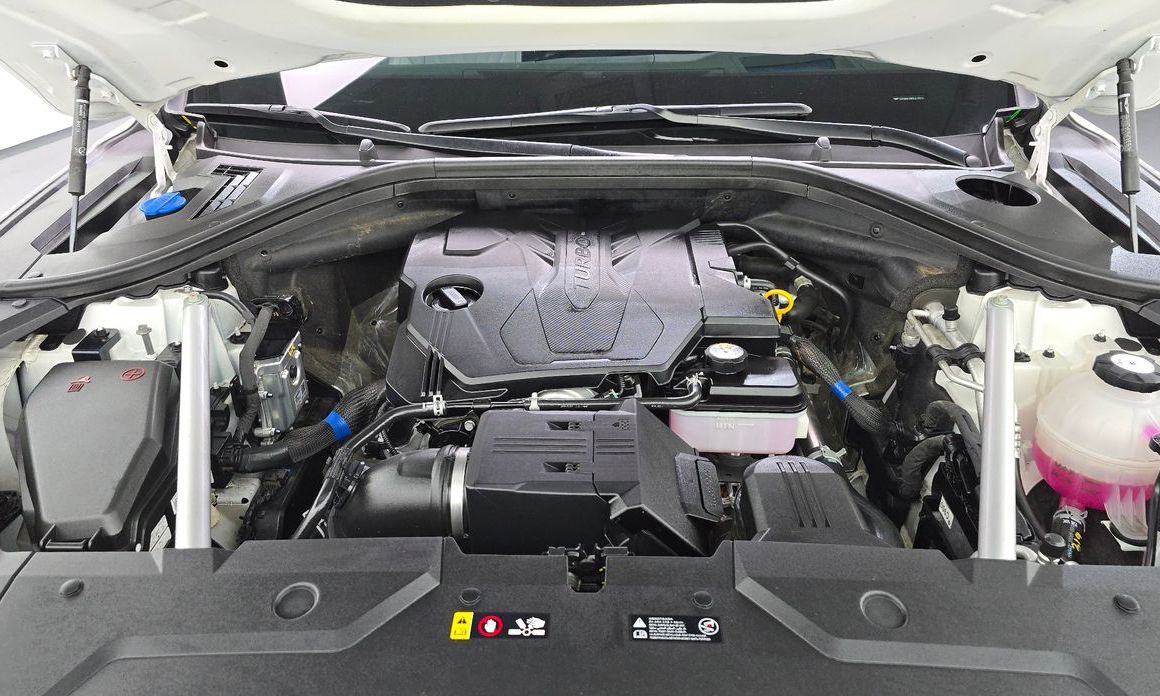 Genesis GV70 2025